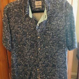 Men’s shirt